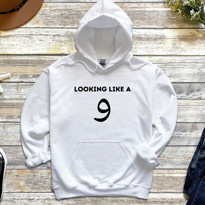 Looking Like a و ("Wow") Hoodie