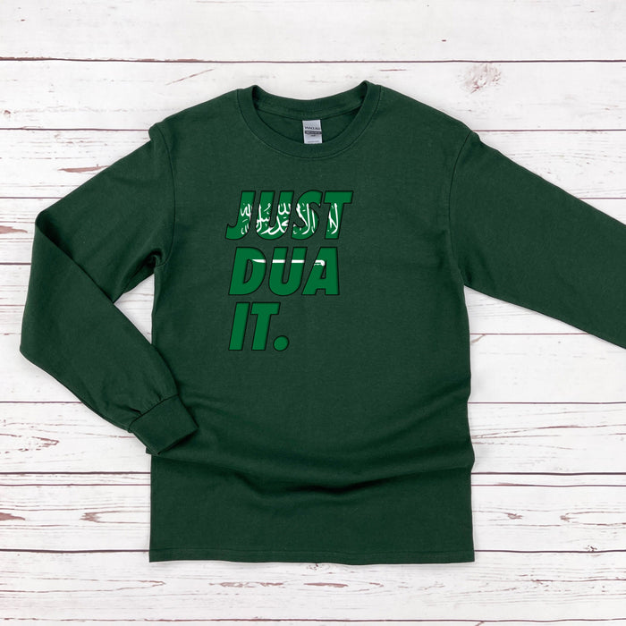 a green long sleeved shirt that says, best dad it